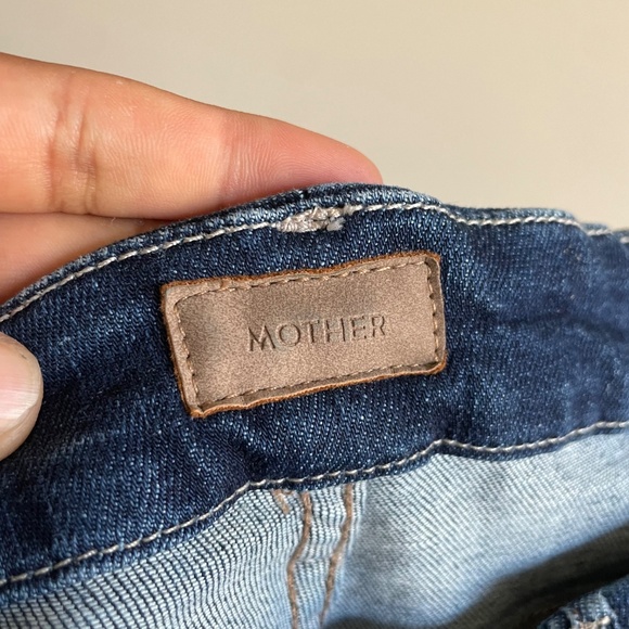 Mother Looker Fray In Hot Springs - Picture 11 of 14